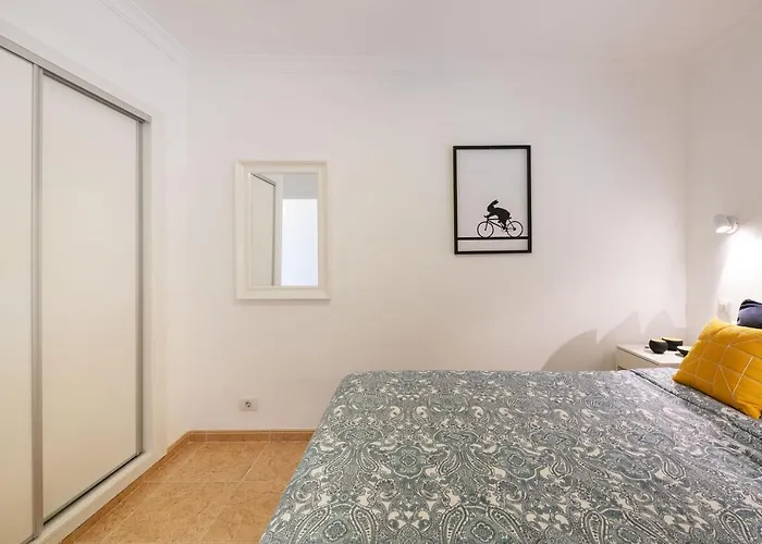 Διαμέρισμα Sunny Corner